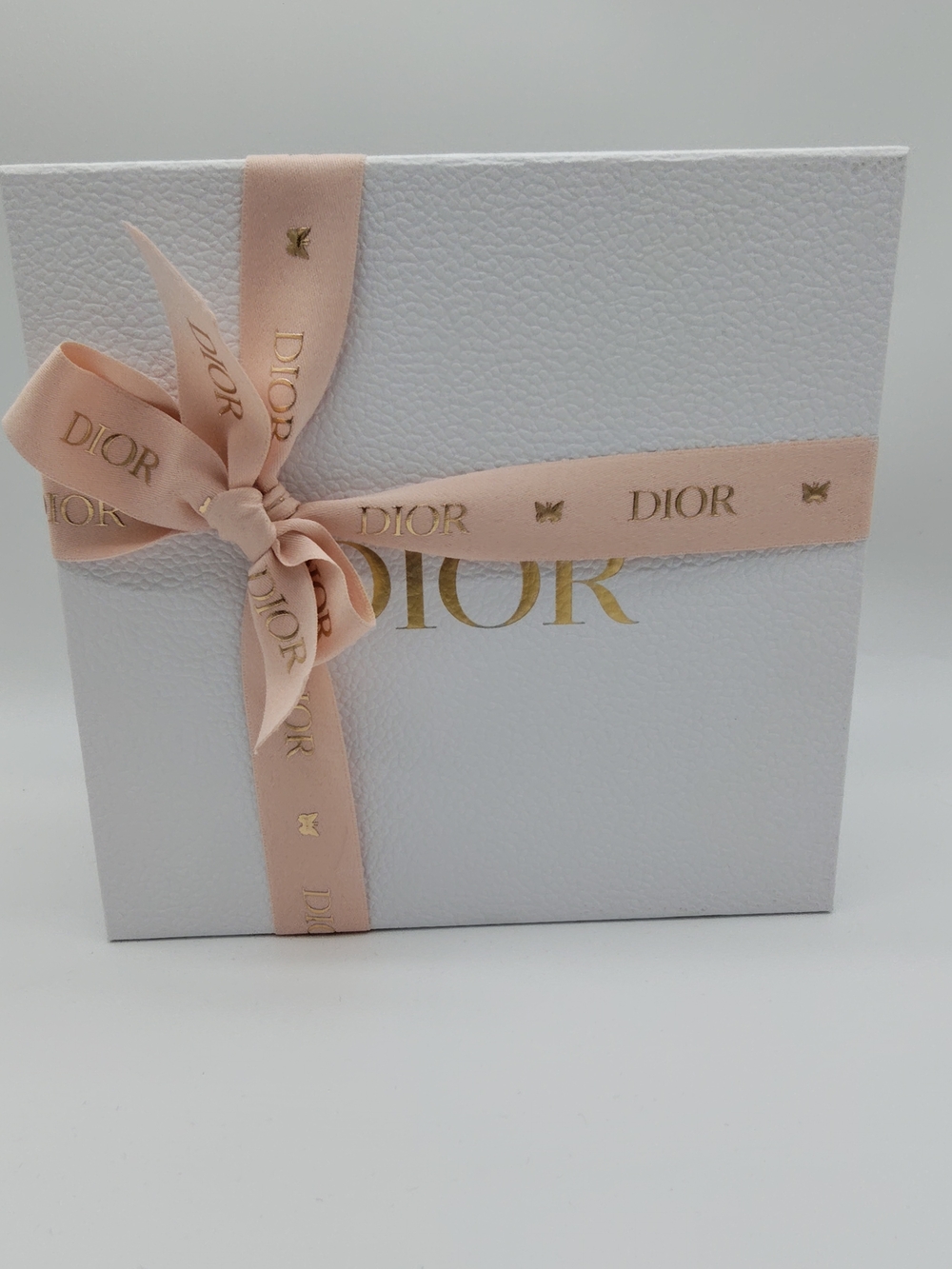DIOR BEAUTÉ Mother's Day 2026 Gift Set Box Bag Ribbon Full Presentation - Picture 2 of 14